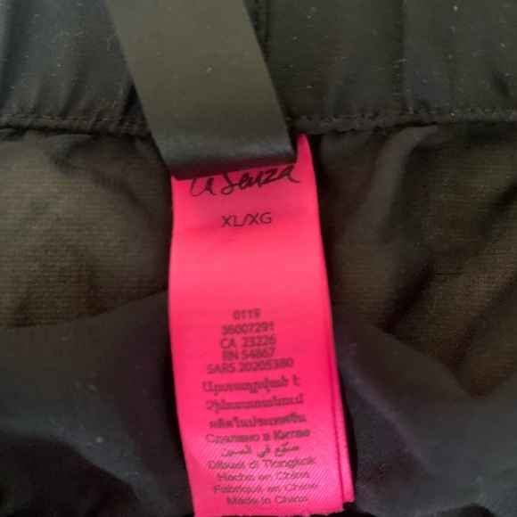 La Senza sheer set - Picture 2 of 3